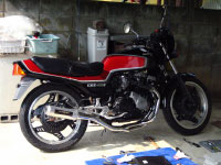 CBX400F